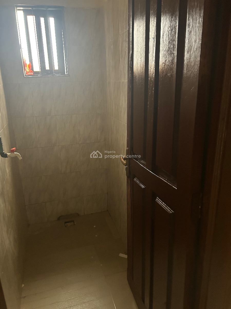 3-bedroom Upstairs Federal Peace Estate, Isheri Olofin (lagos), Bloc 3 Plot 4 Federal Peace Estate Isheri Olofin Lagos., Isheri Olofin, Alimosho, Lagos, Flat / Apartment for Rent