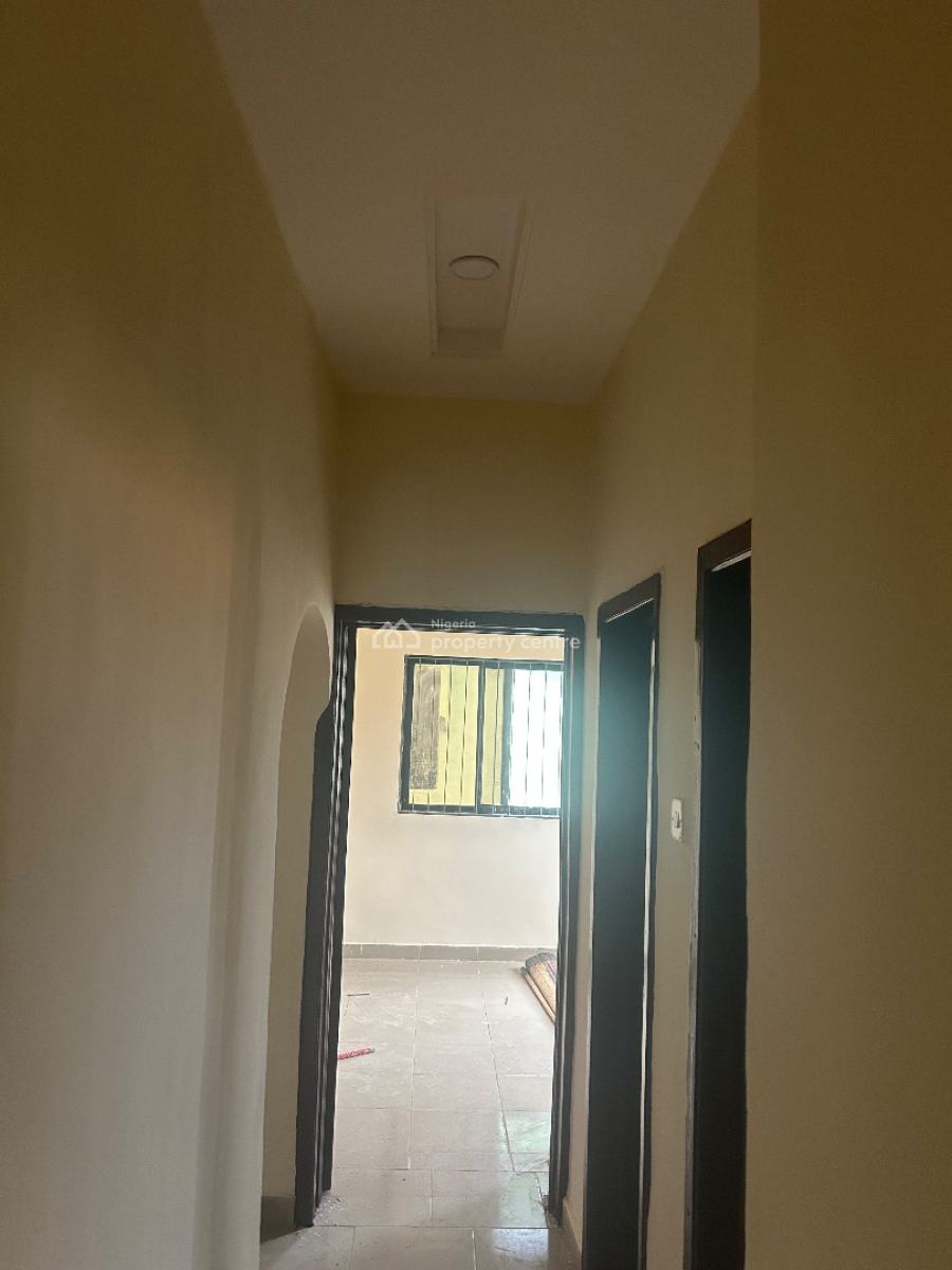 3-bedroom Upstairs Federal Peace Estate, Isheri Olofin (lagos), Bloc 3 Plot 4 Federal Peace Estate Isheri Olofin Lagos., Isheri Olofin, Alimosho, Lagos, Flat / Apartment for Rent