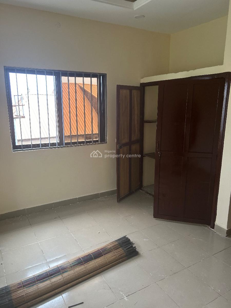 3-bedroom Upstairs Federal Peace Estate, Isheri Olofin (lagos), Bloc 3 Plot 4 Federal Peace Estate Isheri Olofin Lagos., Isheri Olofin, Alimosho, Lagos, Flat / Apartment for Rent