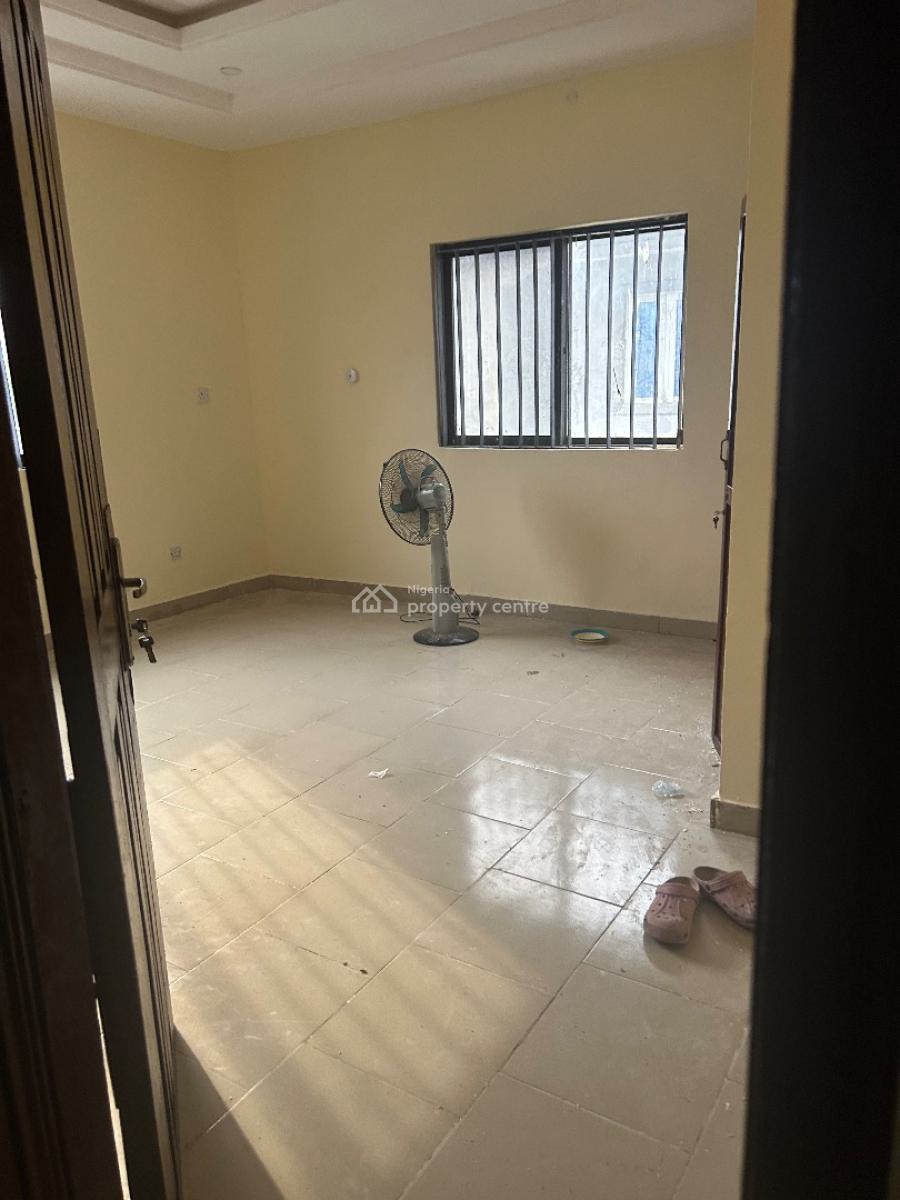 3-bedroom Upstairs Federal Peace Estate, Isheri Olofin (lagos), Bloc 3 Plot 4 Federal Peace Estate Isheri Olofin Lagos., Isheri Olofin, Alimosho, Lagos, Flat / Apartment for Rent