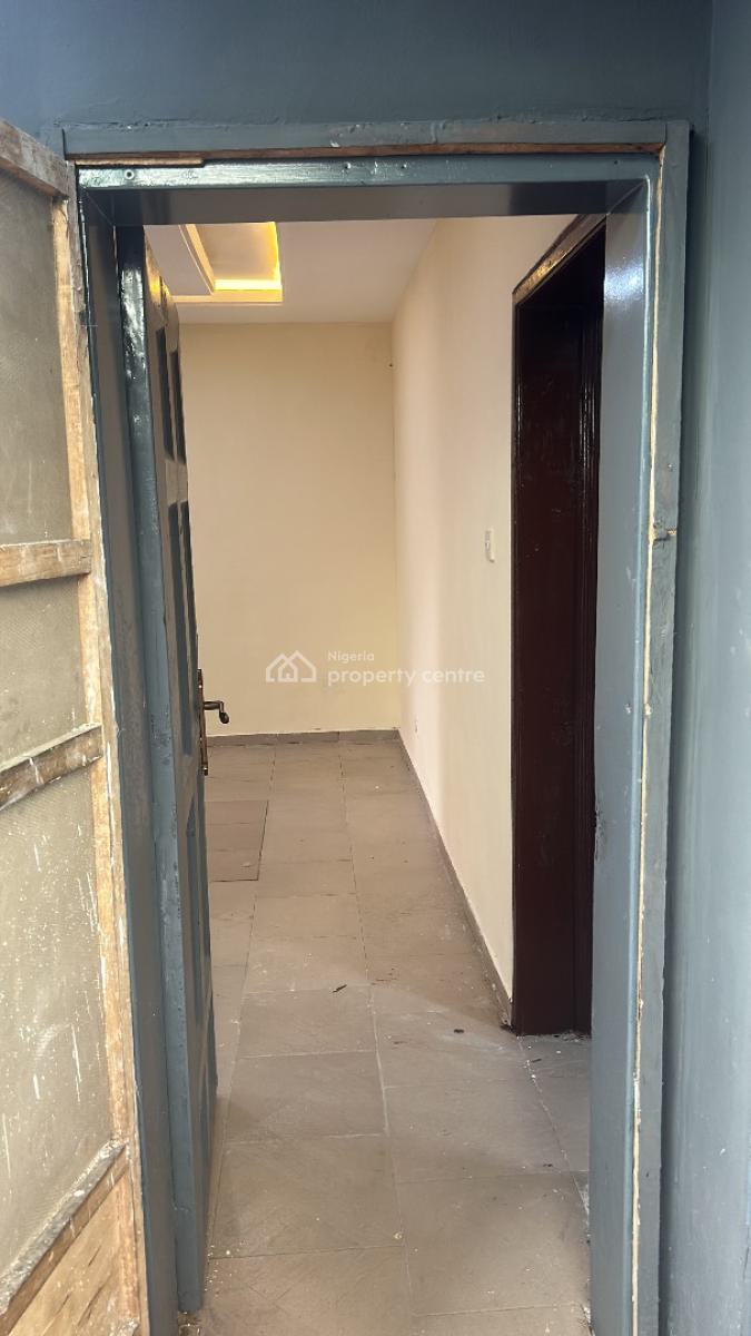 3-bedroom Flat  (downstairs) -- Federal Peace Estate, Isheri Olofin, Block 3 Plot 4 Federal Peace Estate Isheri Olofin Lagos., Isheri Olofin, Alimosho, Lagos, Flat / Apartment for Rent