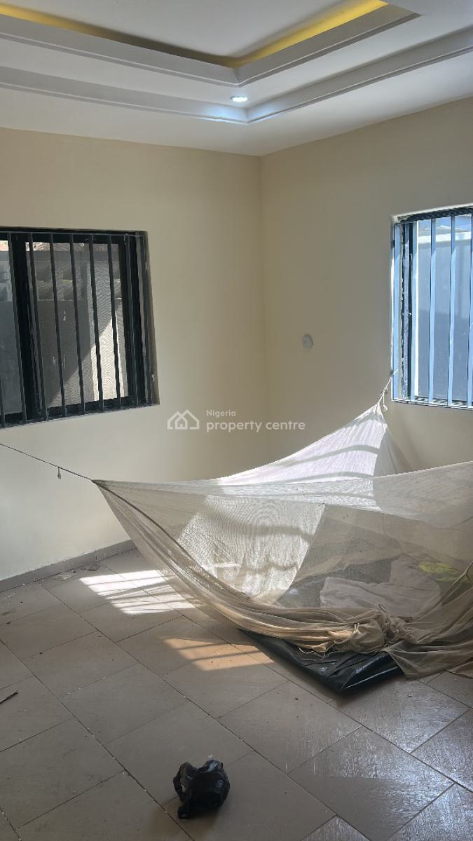 3-bedroom Flat  (downstairs) -- Federal Peace Estate, Isheri Olofin, Block 3 Plot 4 Federal Peace Estate Isheri Olofin Lagos., Isheri Olofin, Alimosho, Lagos, Flat / Apartment for Rent