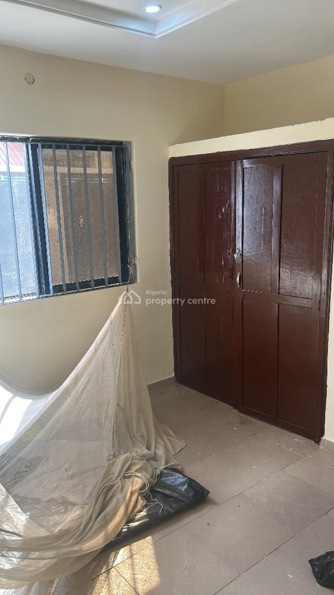 3-bedroom Flat  (downstairs) -- Federal Peace Estate, Isheri Olofin, Block 3 Plot 4 Federal Peace Estate Isheri Olofin Lagos., Isheri Olofin, Alimosho, Lagos, Flat / Apartment for Rent
