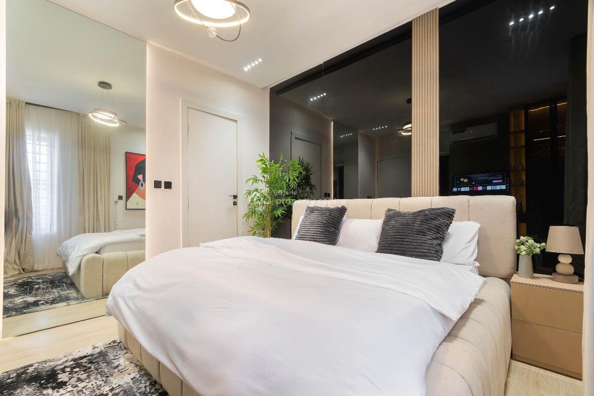 Tastefully Furnished Three Bedroom Luxury Suite with Swimming Pool, Admiralty Way, Lekki Phase 1, Lekki Phase 1, Lekki, Lagos, Flat / Apartment Short Let