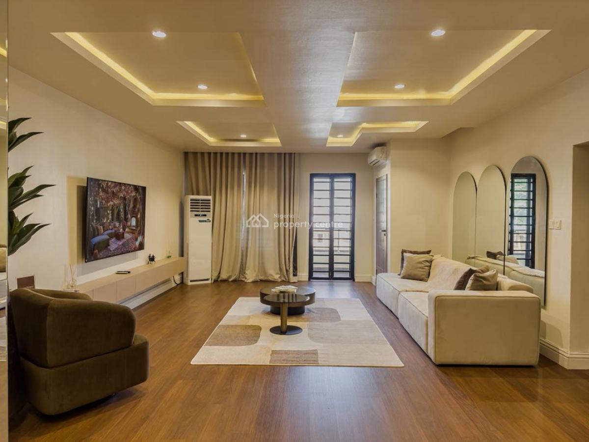 Tastefully Furnished Three Bedroom Luxury Suite with Swimming Pool, Admiralty Way, Lekki Phase 1, Lekki Phase 1, Lekki, Lagos, Flat / Apartment Short Let