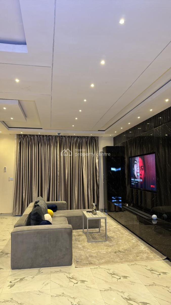 Elegantly Furnished 2 Bedroom Apartment Is Available for Immediate Che, Lekki Phase 1, Lekki, Lagos, Flat / Apartment Short Let