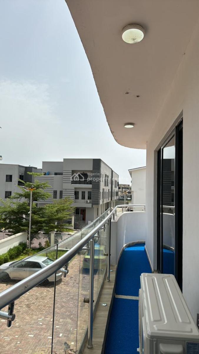 Elegantly Furnished 2 Bedroom Apartment Is Available for Immediate Che, Lekki Phase 1, Lekki, Lagos, Flat / Apartment Short Let