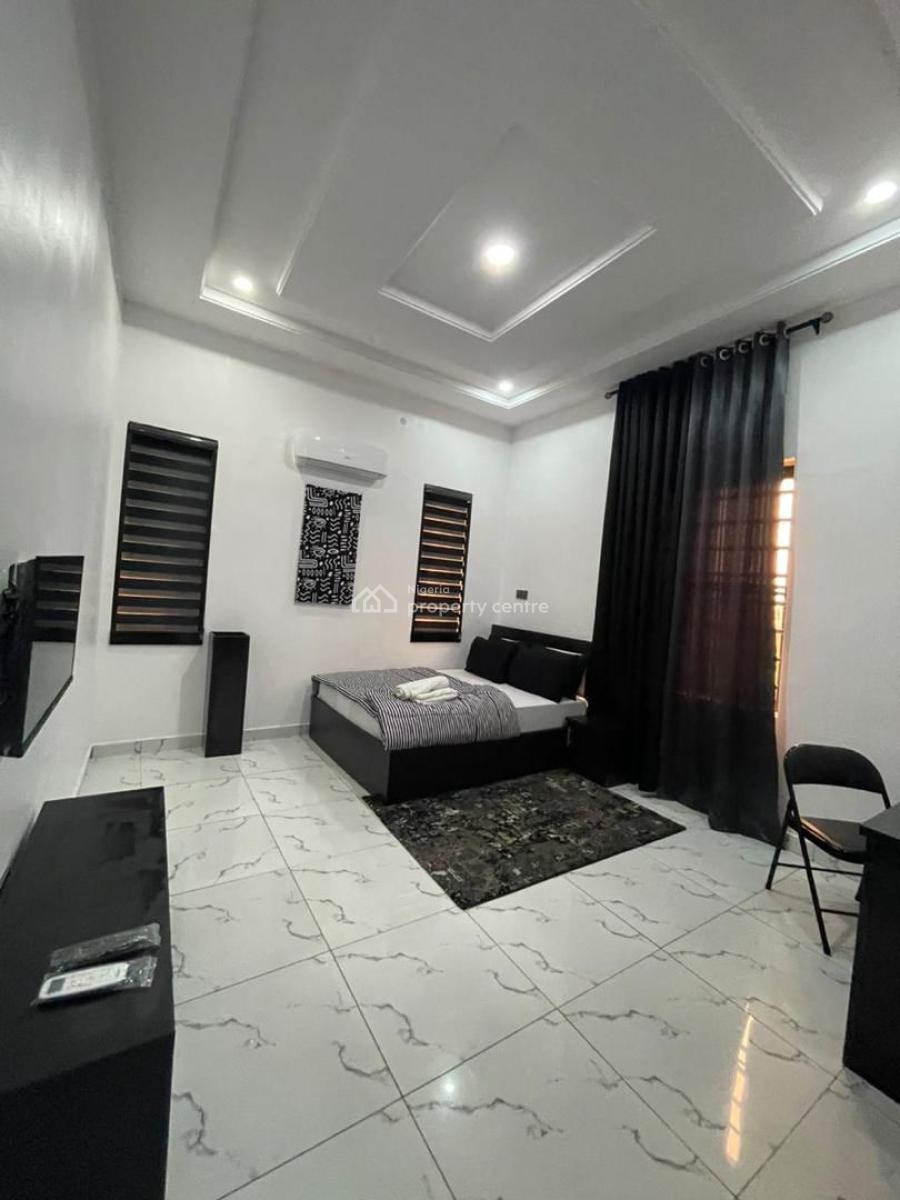 Luxury 4 Bedroom Duplex with Netflix and Snooker Board, Ikeja, Lagos, House Short Let