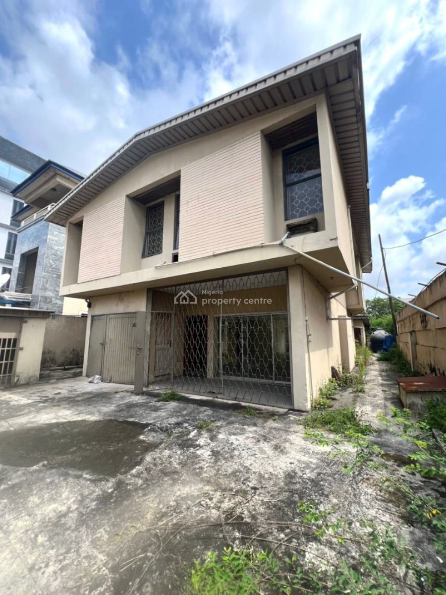 Classic 4 Bedroom Fully Detached Duplex with 3bqs in a Secure Estate, Ikoyi, Lagos, Detached Duplex for Rent