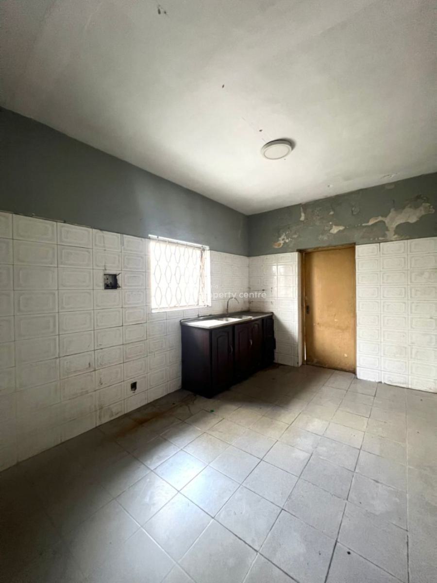 Classic 4 Bedroom Fully Detached Duplex with 3bqs in a Secure Estate, Ikoyi, Lagos, Detached Duplex for Rent