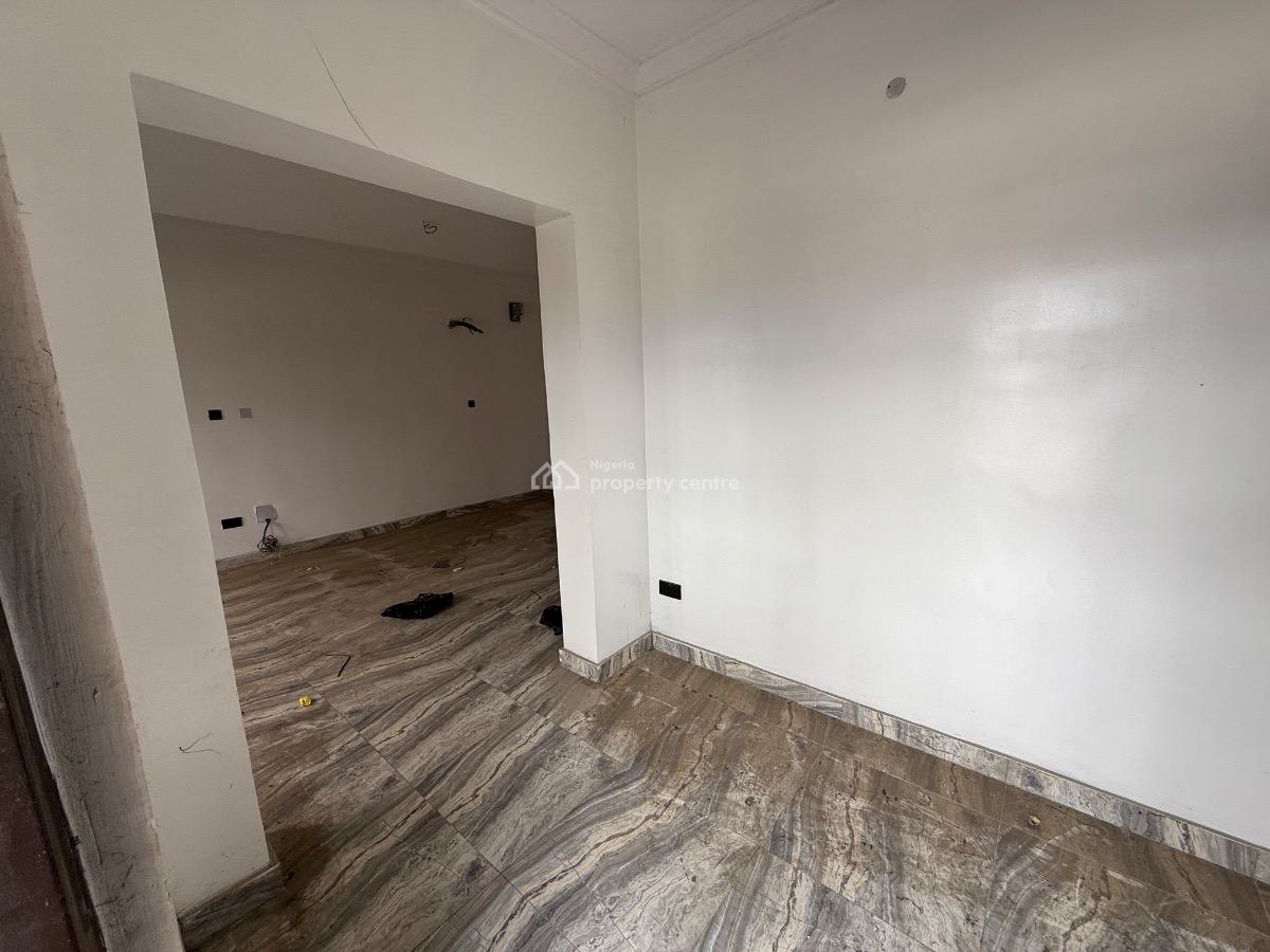 Brand New 5 Bedroom Terrace Duplex for Distress, Platinum Way, Ikate, Lekki, Lagos, Terraced Duplex for Sale