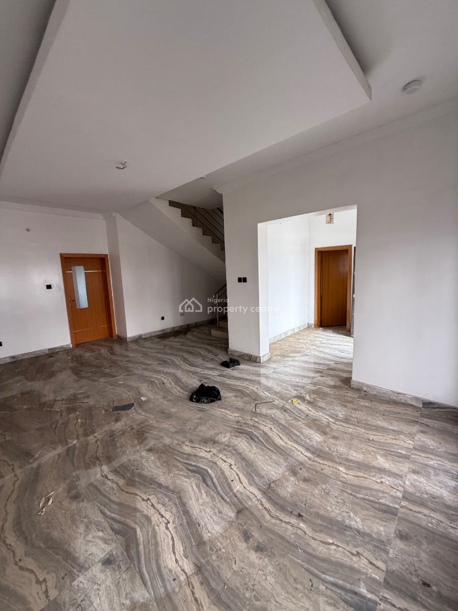 Brand New 5 Bedroom Terrace Duplex for Distress, Platinum Way, Ikate, Lekki, Lagos, Terraced Duplex for Sale