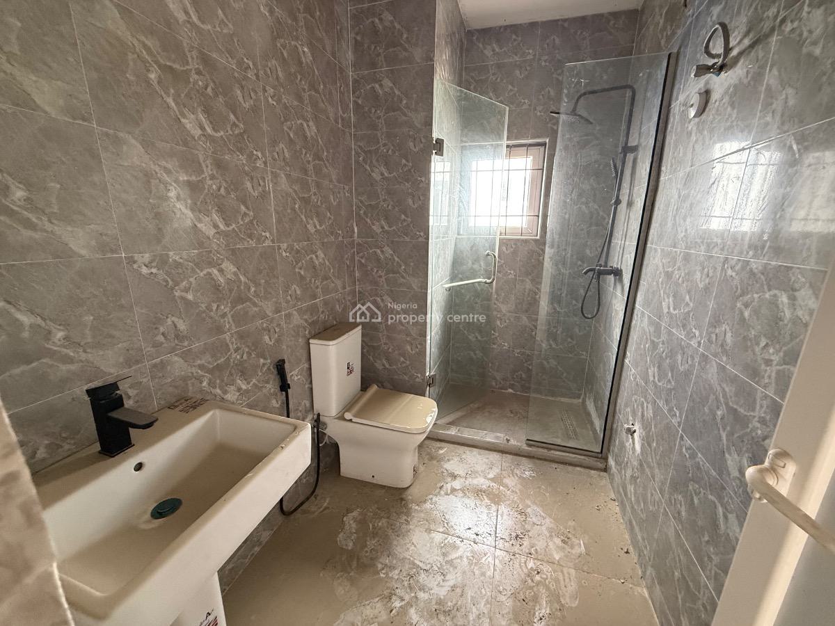 Brand New 5 Bedroom Terrace Duplex for Distress, Platinum Way, Ikate, Lekki, Lagos, Terraced Duplex for Sale