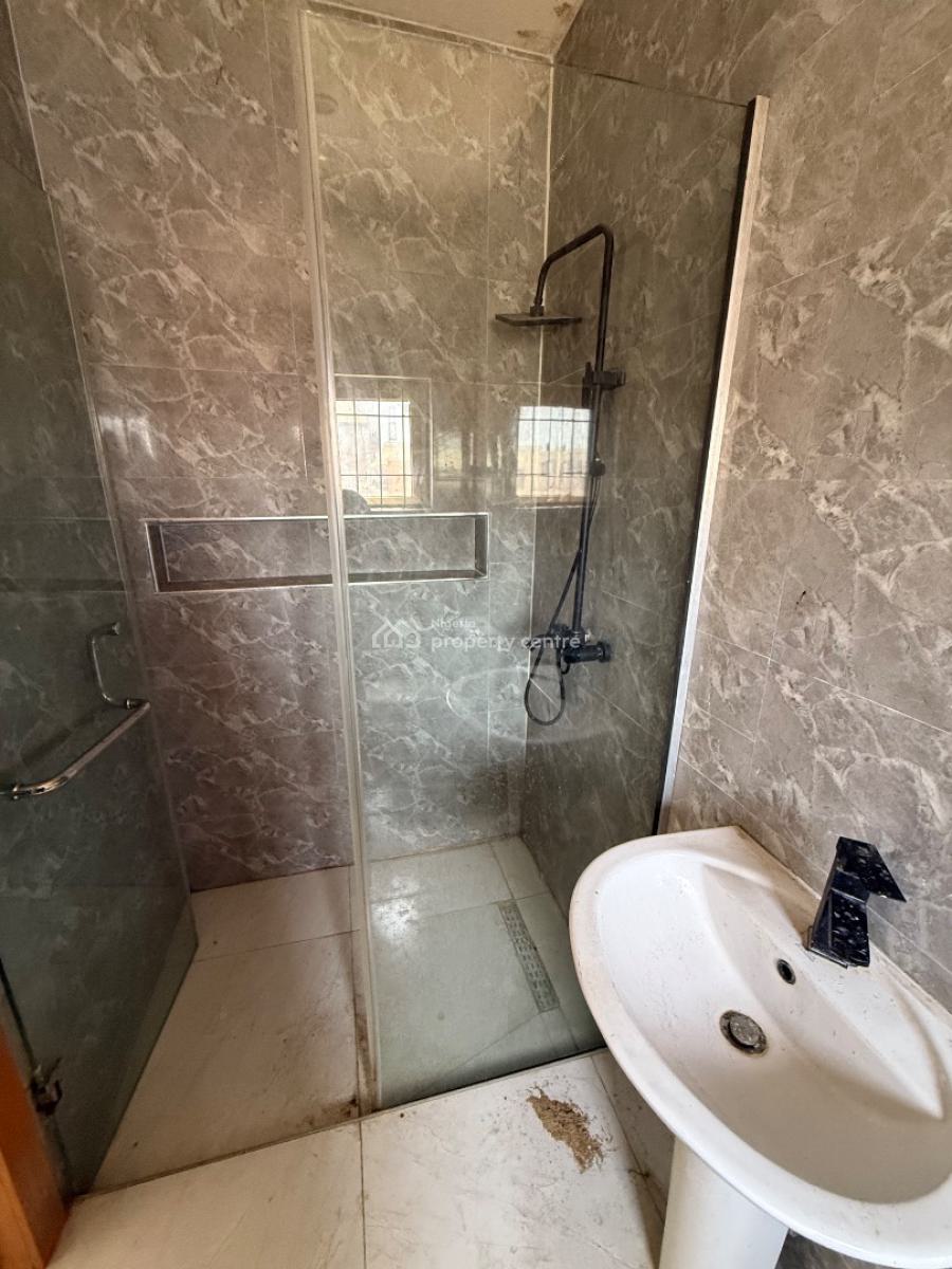 Brand New 5 Bedroom Terrace Duplex for Distress, Platinum Way, Ikate, Lekki, Lagos, Terraced Duplex for Sale