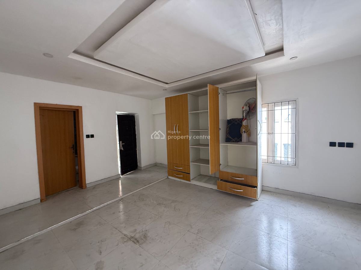Brand New 5 Bedroom Terrace Duplex for Distress, Platinum Way, Ikate, Lekki, Lagos, Terraced Duplex for Sale