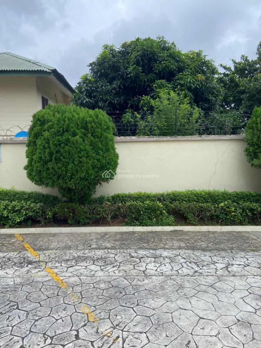 15 Units of 3 Bedrooms Flats with Bq,swimming Pool, Gym,garden.etc, Off Alfred Rewane Road, Old Ikoyi, Ikoyi, Lagos, Flat / Apartment for Sale