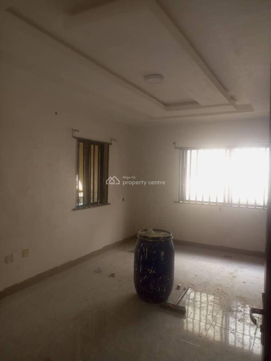 3 Bedroom Flat Upstairs with Study Room at Unilag Estate, Unilag Estate, Gra Phase 1, Magodo, Lagos, Flat / Apartment for Rent