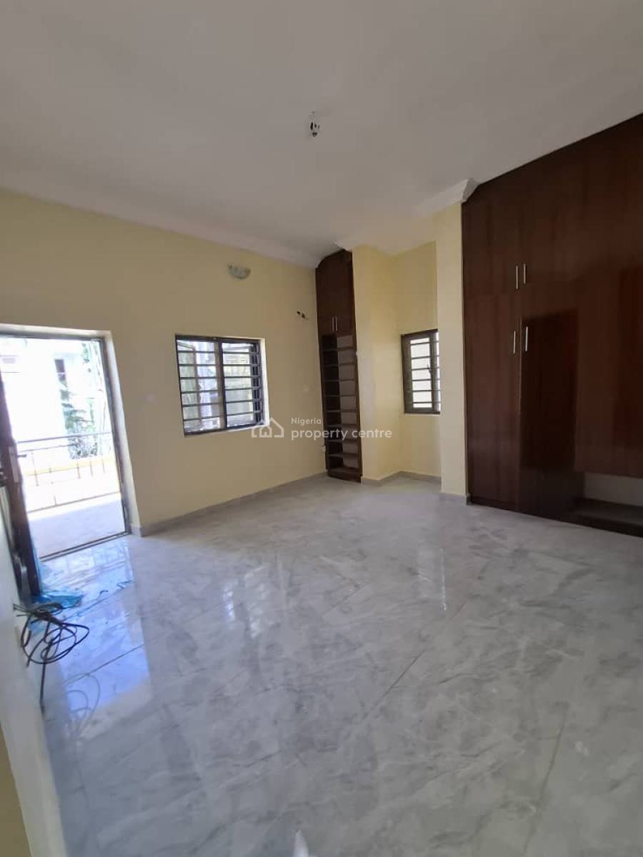 Brand New 3 Bedroom with Bq, Guzape District, Abuja, Flat / Apartment for Rent