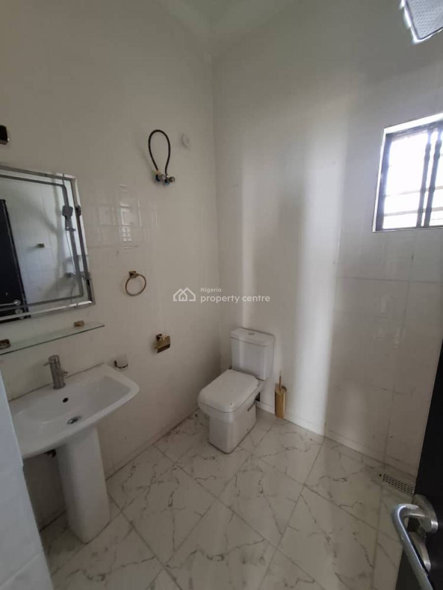 Brand New 3 Bedroom with Bq, Guzape District, Abuja, Flat / Apartment for Rent