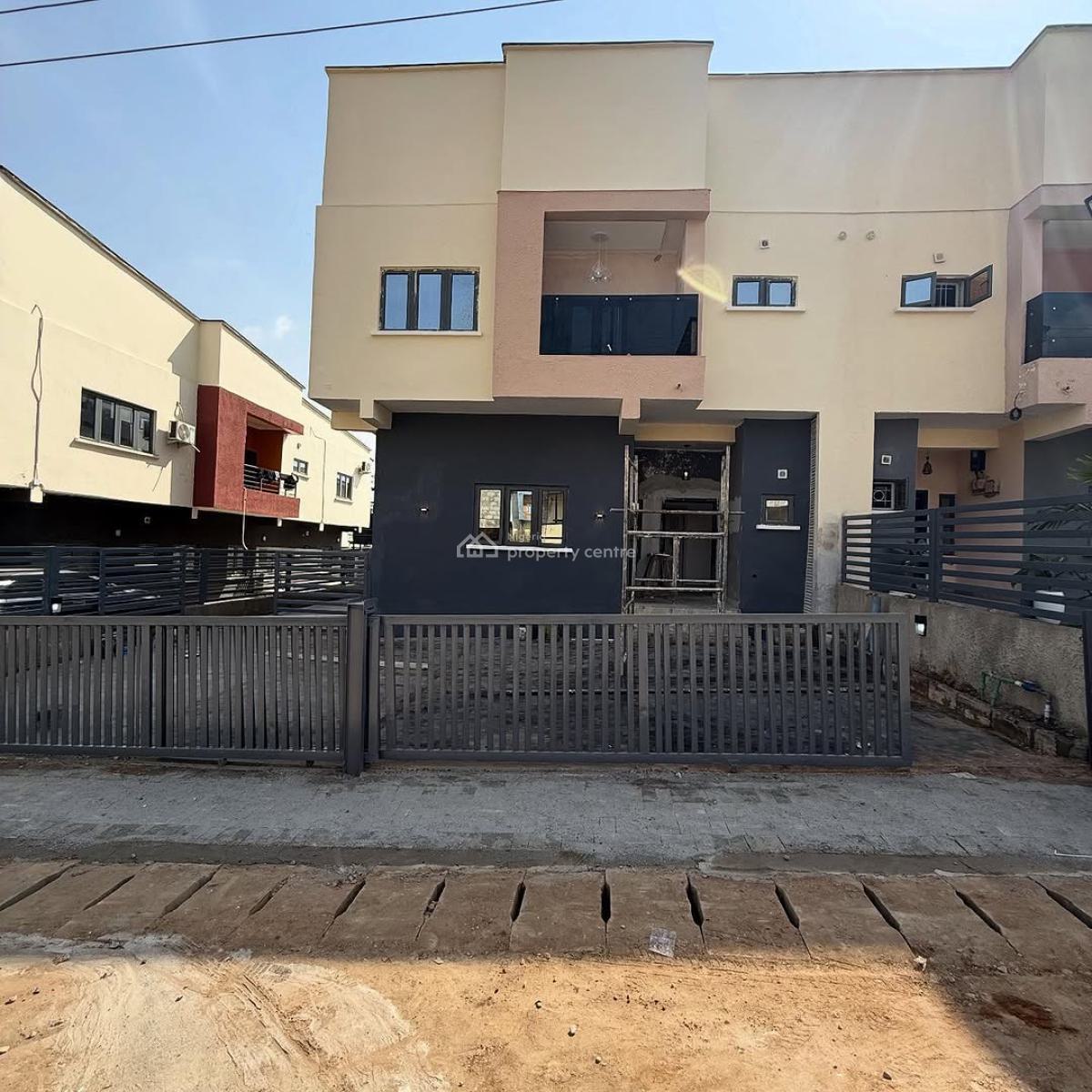 4 Bedroom Semi Detached Duplex 1 Room Bq, Life Camp, Abuja, Semi-detached Duplex for Sale