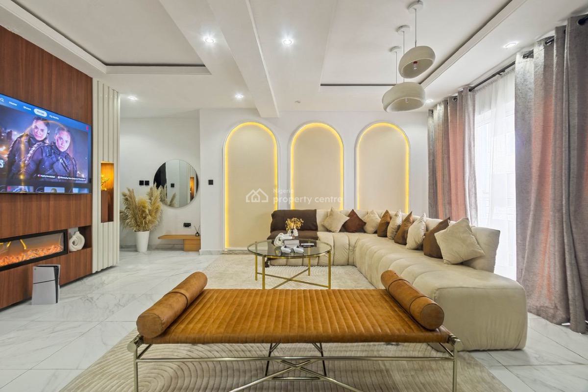 Luxury One Bedroom with Ps5, Private Gym and More, Lekki Phase 1, Lekki, Lagos, Flat / Apartment Short Let