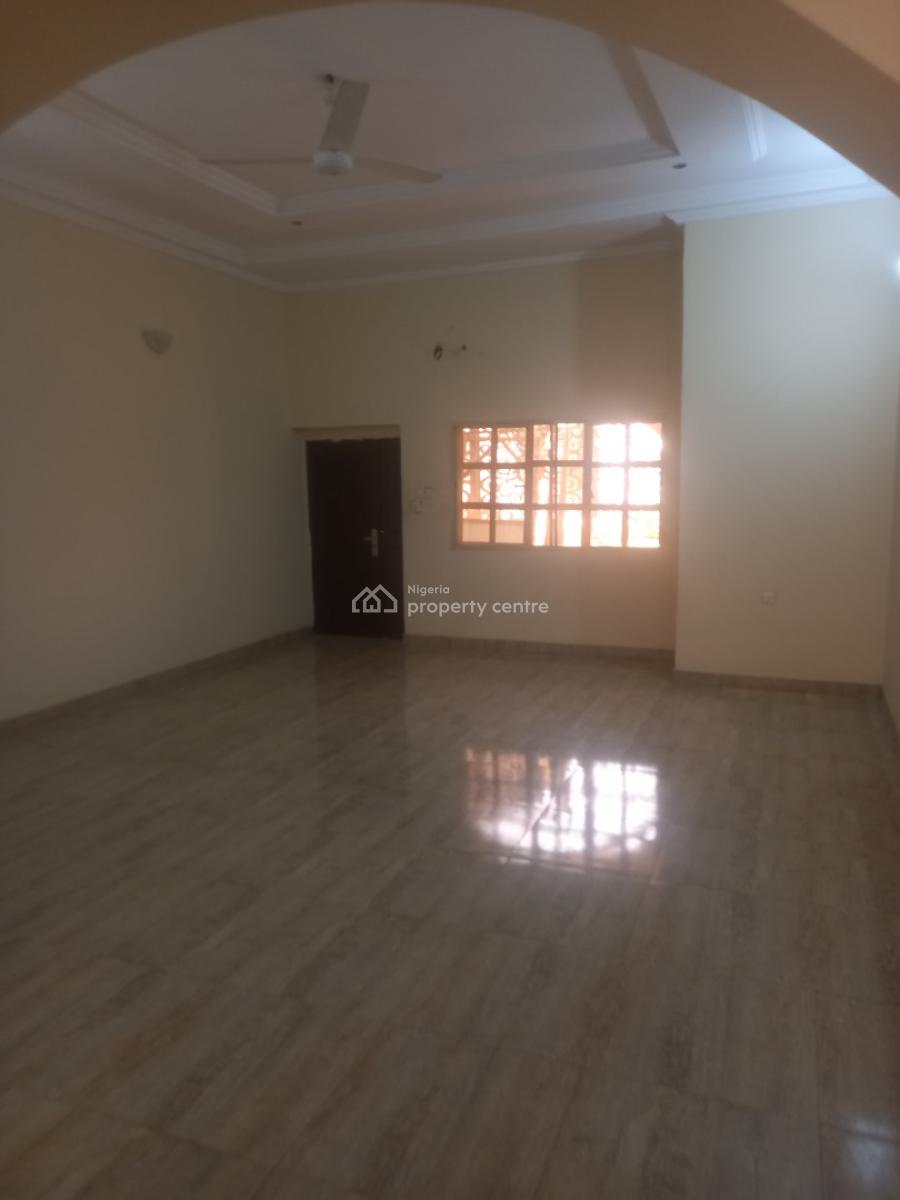 Very Spacious 3 Bedroom Flat, Durumi, Abuja, Flat / Apartment for Rent