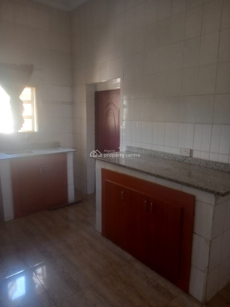 Very Spacious 3 Bedroom Flat, Durumi, Abuja, Flat / Apartment for Rent