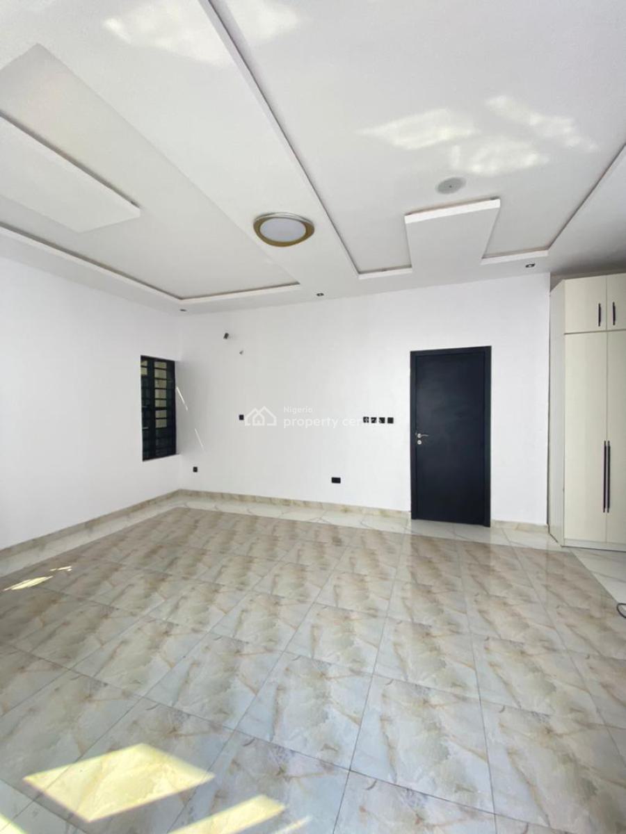 Nicely Finished 4 Bedroom Semidetached Duplex with Car Port, Orchid Road, Lekki, Lagos, Semi-detached Duplex for Sale