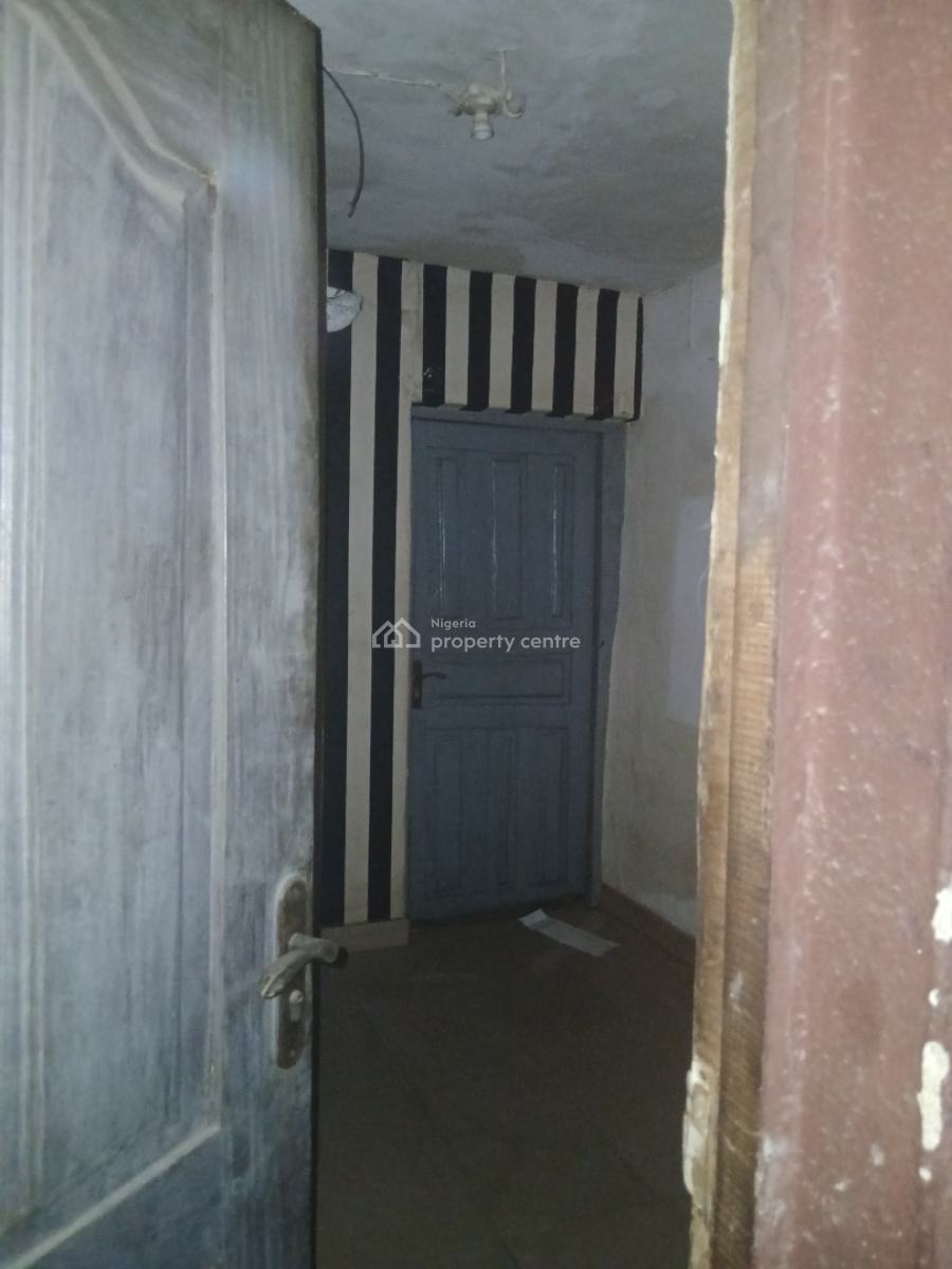 Nice Decent Mini Flats, Yaba, Lagos, Mini Flat (room and Parlour) for Rent