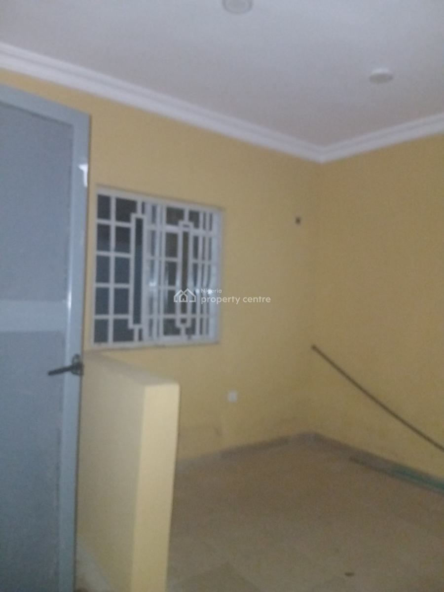 New Fine Selfcon, Yaba, Lagos, Self Contain (single Rooms) for Rent