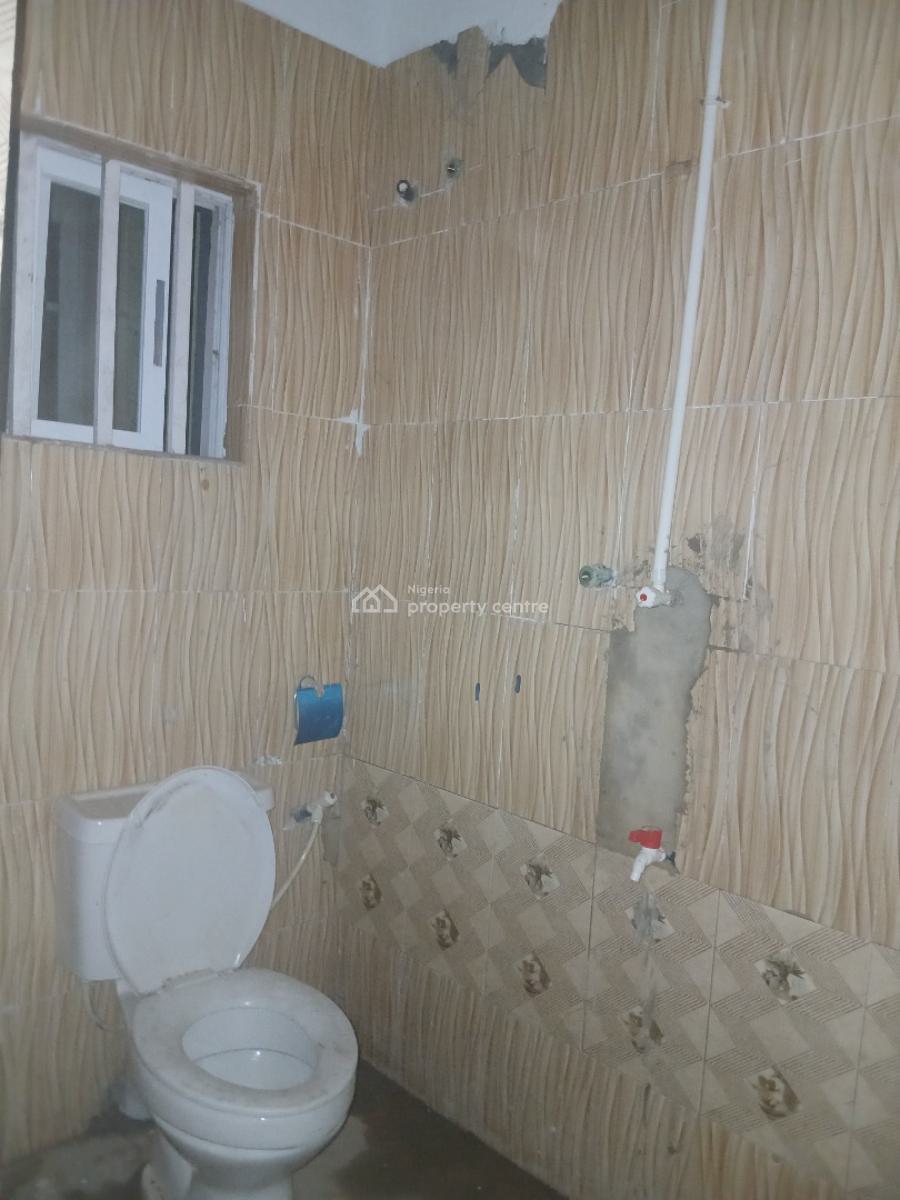 New Fine Selfcon, Yaba, Lagos, Self Contain (single Rooms) for Rent