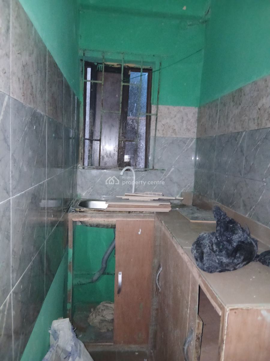 Fantastic Decent Mini Flat, Yaba, Lagos, Mini Flat (room and Parlour) for Rent