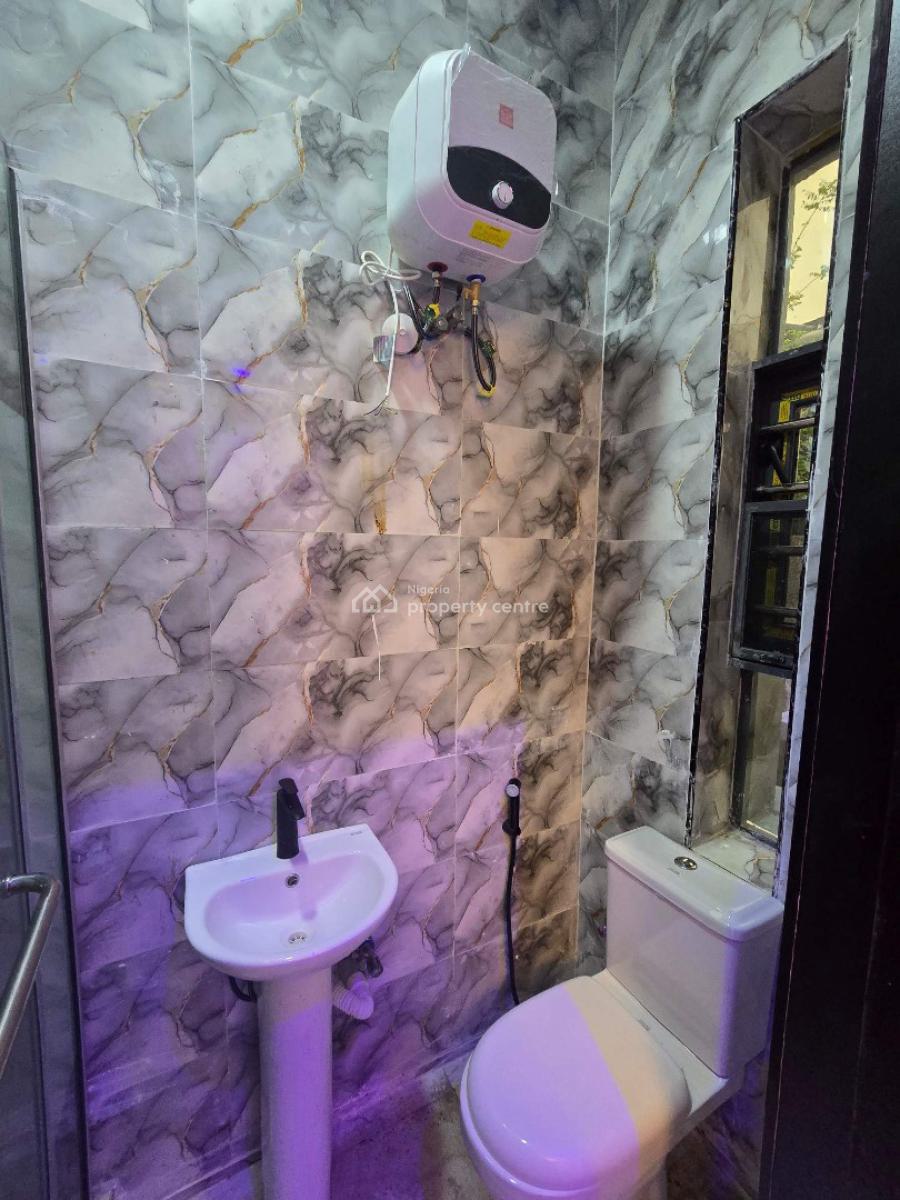 3bedroom Luxury Bedroom, Abraham Adesanya Estate, Ajah, Lagos, Detached Bungalow for Sale