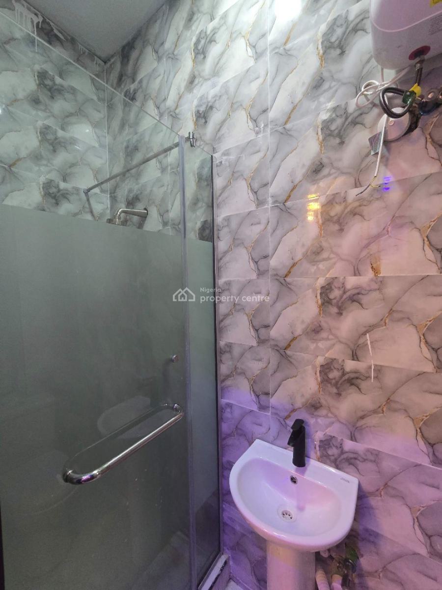 3bedroom Luxury Bedroom, Abraham Adesanya Estate, Ajah, Lagos, Detached Bungalow for Sale