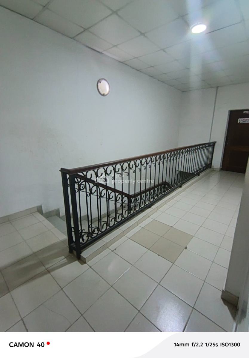 2 Rooms Corporate Office Spaces, Ikota Villa Estate, Lekki, Lagos, Office Space for Rent