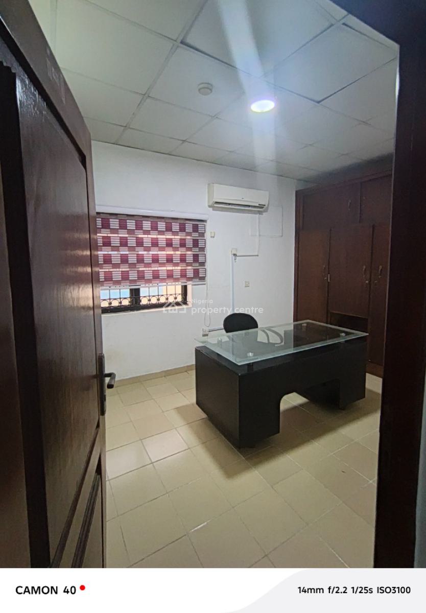 2 Rooms Corporate Office Spaces, Ikota Villa Estate, Lekki, Lagos, Office Space for Rent