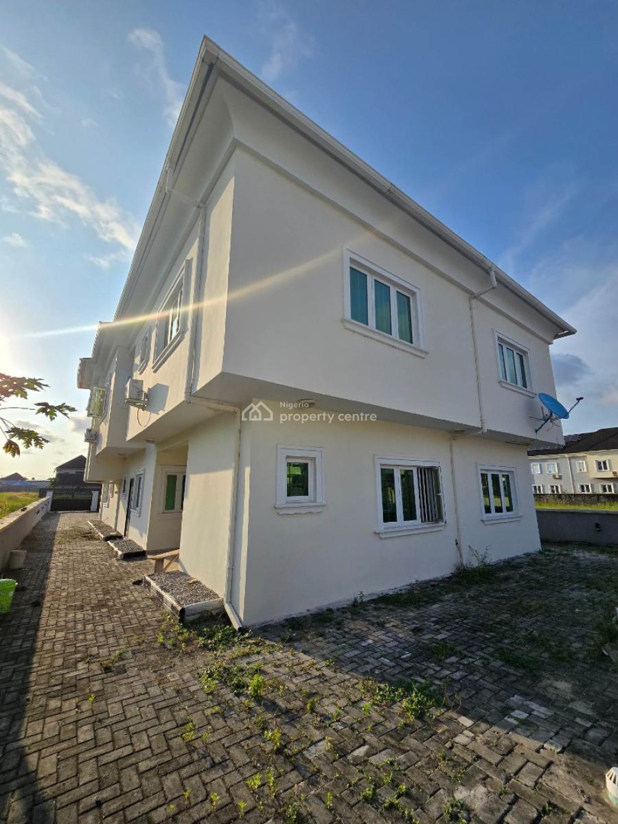 6bedroom Luxuriously Built Fully Detached in a Serviced Estate, Mayfair Garden Estate, Awoyaya, Ibeju Lekki, Lagos, Detached Duplex for Sale