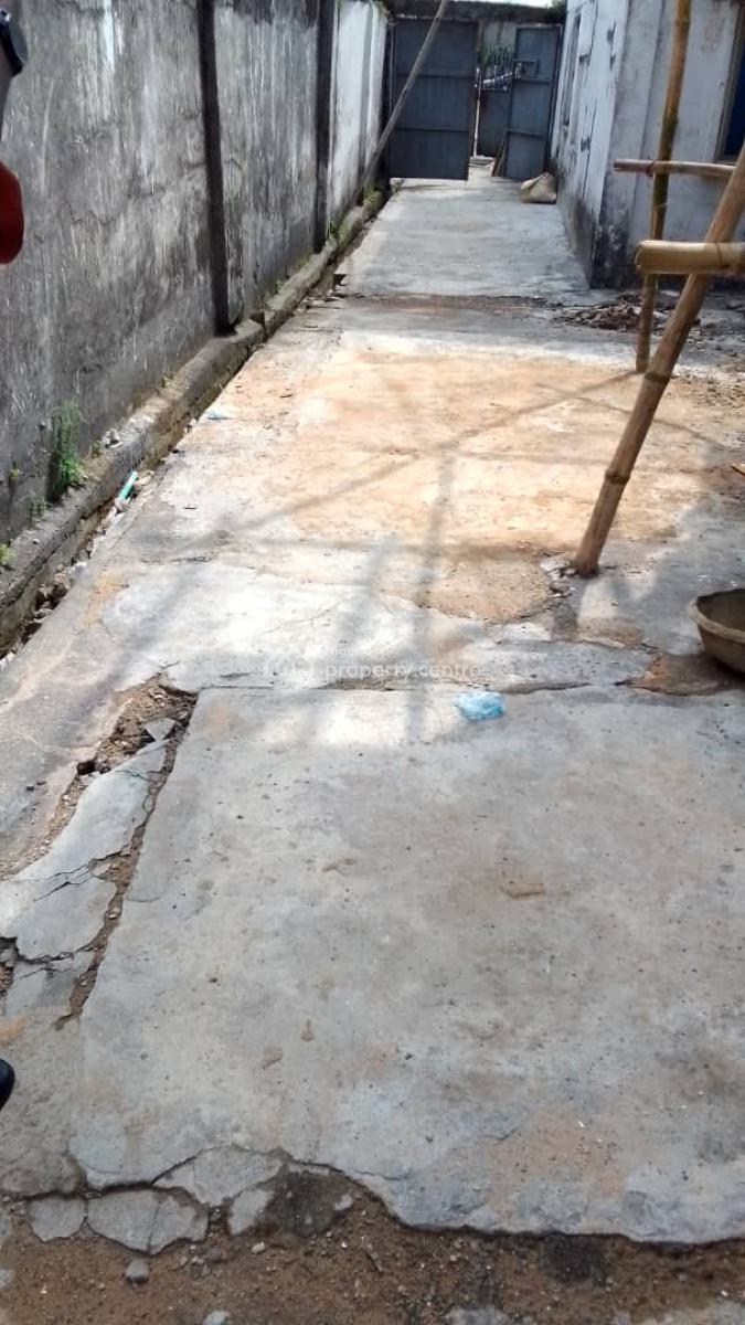 Decent 5 Bedroom Semi Detached Duplex., Off Adegoke, Surulere, Lagos, Semi-detached Duplex for Sale