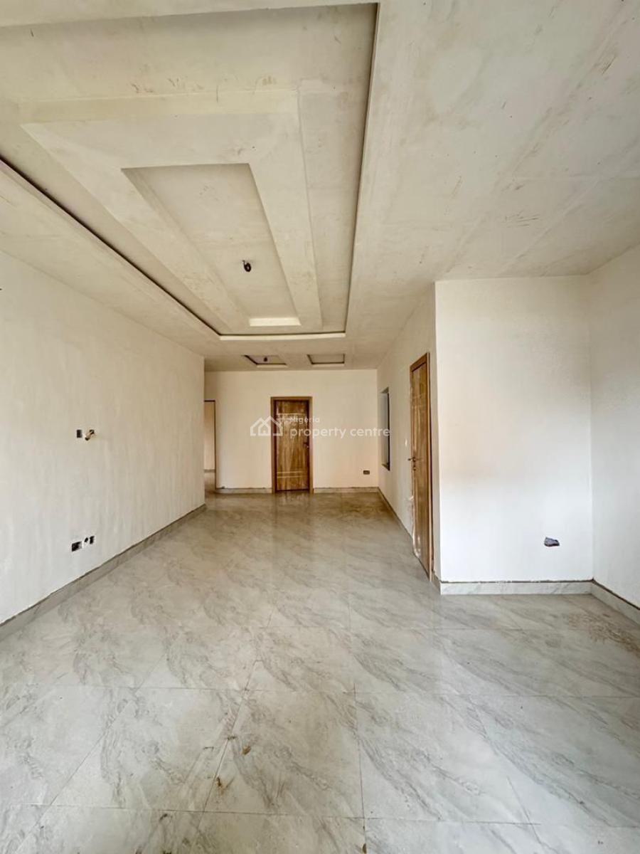 Nicely Built 2 Bedroom Apartment with Bq in an Haven Area, Nicely Built 2 Bedroom Apartment with Bq in an Haven Area, Surulere, Lagos, House for Sale