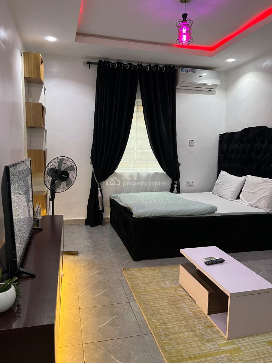 Furnished Studio Apartment in a Mini Estate, 8 Lawal Street, Jibowu, Yaba, Lagos, Self Contain (single Rooms) for Rent
