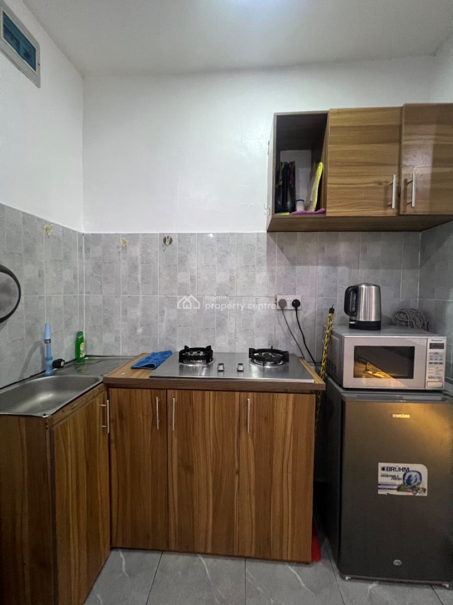 Furnished Studio Apartment in a Mini Estate, 8 Lawal Street, Jibowu, Yaba, Lagos, Self Contain (single Rooms) for Rent