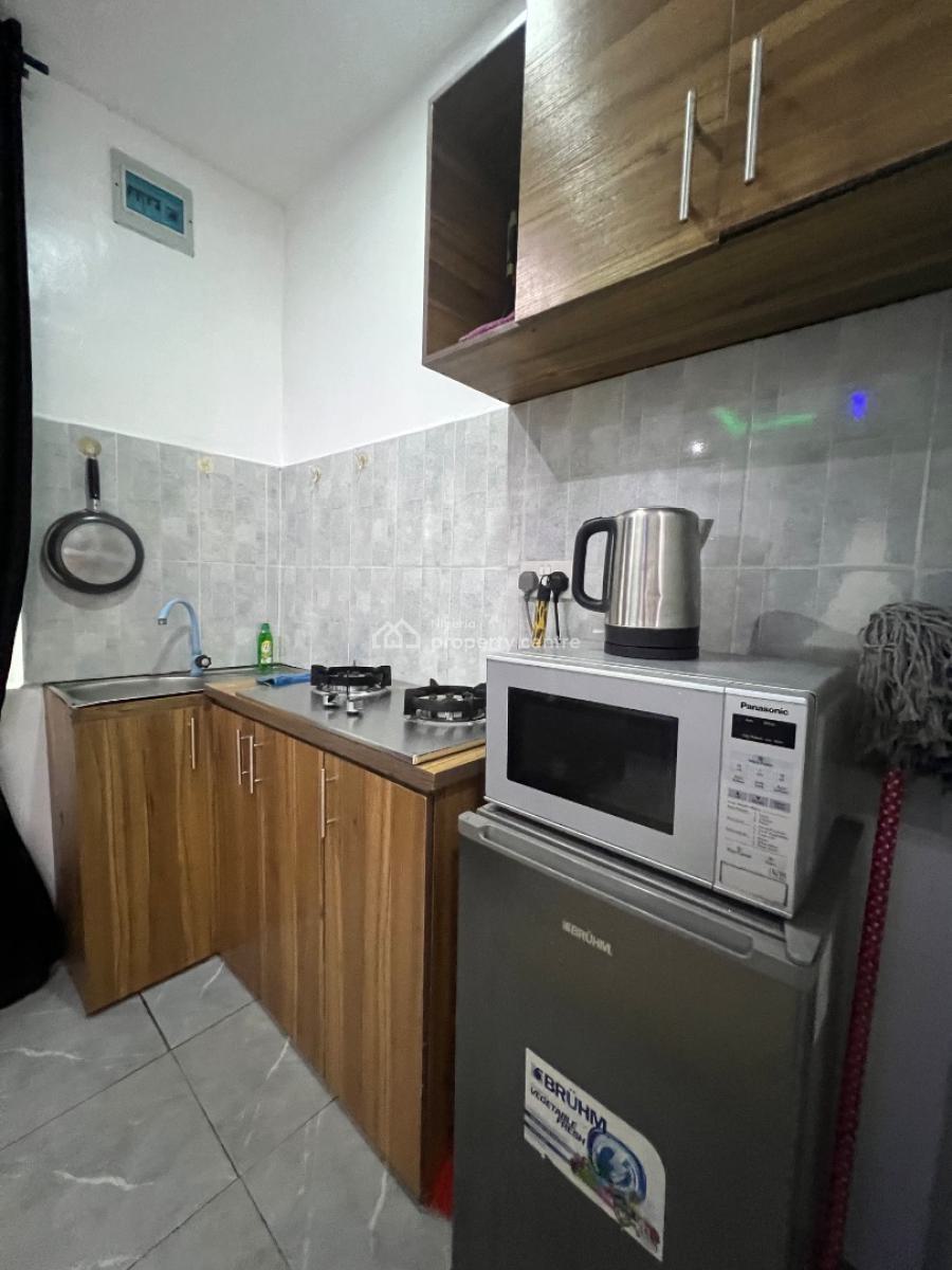 Furnished Studio Apartment in a Mini Estate, 8 Lawal Street, Jibowu, Yaba, Lagos, Self Contain (single Rooms) for Rent