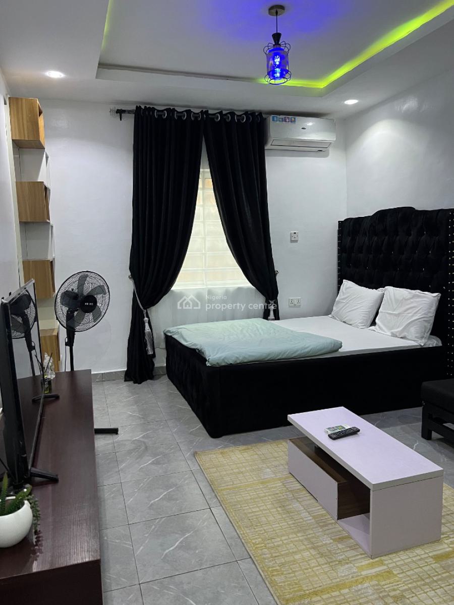 Furnished Studio Apartment in a Mini Estate, 8 Lawal Street, Jibowu, Yaba, Lagos, Self Contain (single Rooms) for Rent