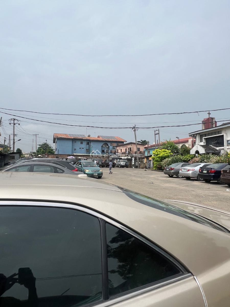 Furnished Studio Apartment in a Mini Estate, 8 Lawal Street, Jibowu, Yaba, Lagos, Self Contain (single Rooms) for Rent