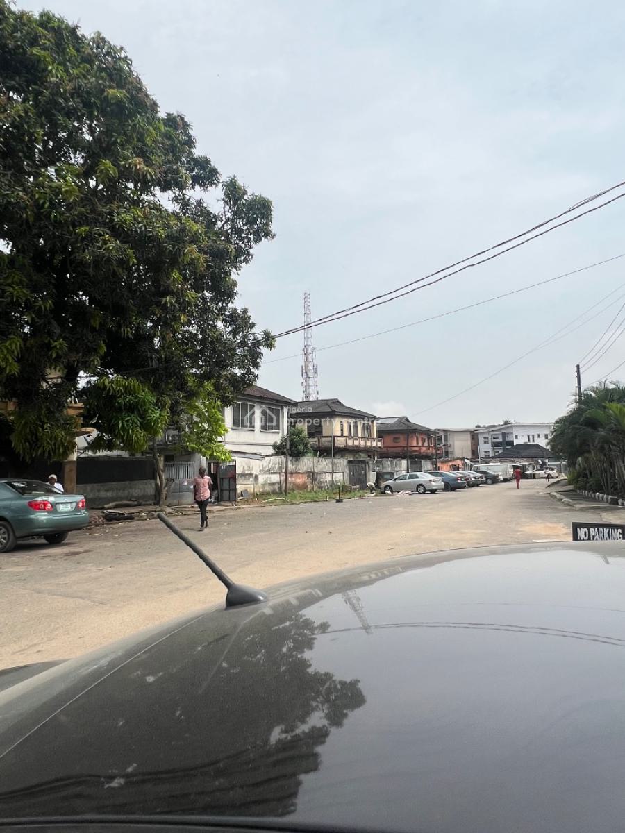 Furnished Studio Apartment in a Mini Estate, 8 Lawal Street, Jibowu, Yaba, Lagos, Self Contain (single Rooms) for Rent