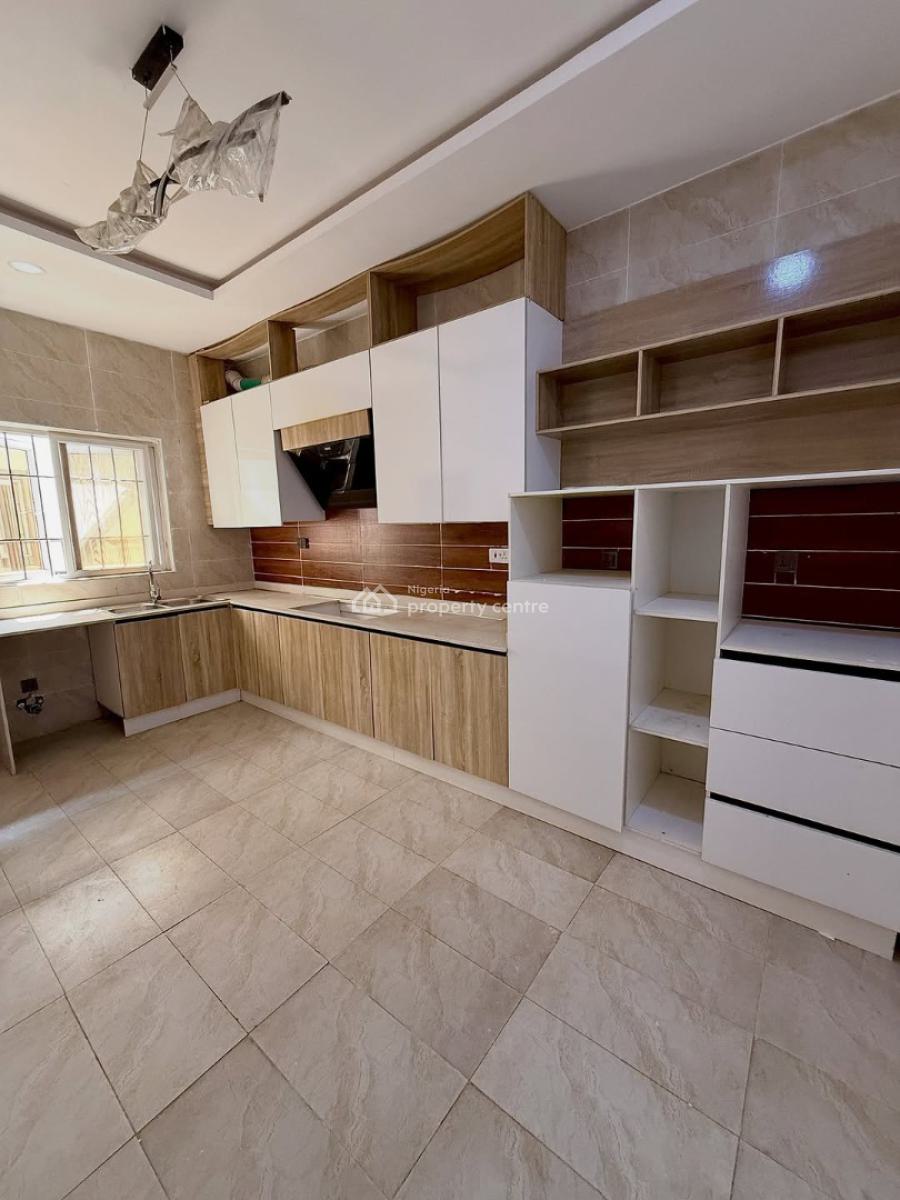 Spacious 3 Bedroom Terrace Duplex, Vgc, Lekki, Lagos, Terraced Duplex for Sale