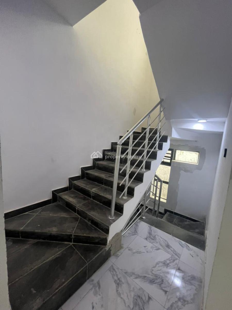 4bedroom Terrace Duplex with Fitted Kitchen, General Paint, Ajah, Lagos, Terraced Duplex for Rent