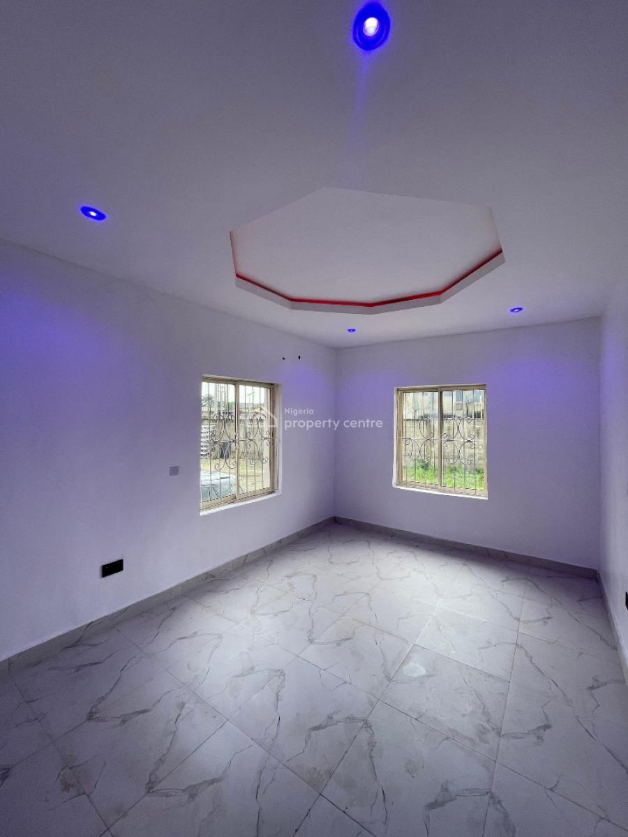 Beautifully Designed 3 Bedroom Semi Detached House in an Haven Estate, Beautifully Designed 3 Bedroom Semi Detached House in an Haven Estate, Yaba, Lagos, House for Sale