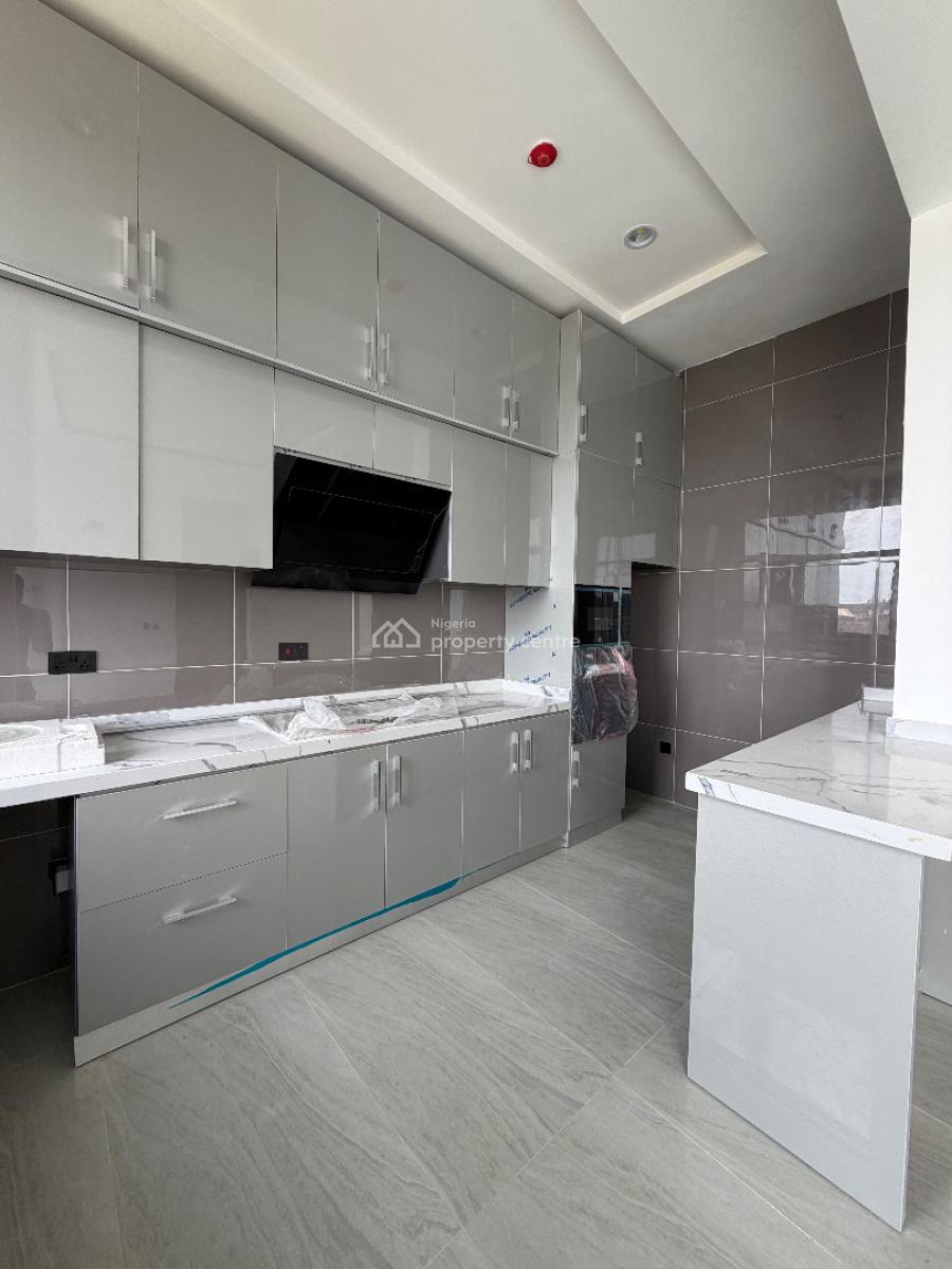 This  Beautiful  2 Bedroom Apartment Is Available, Lekki Phase 1, Lekki, Lagos, Flat / Apartment for Rent