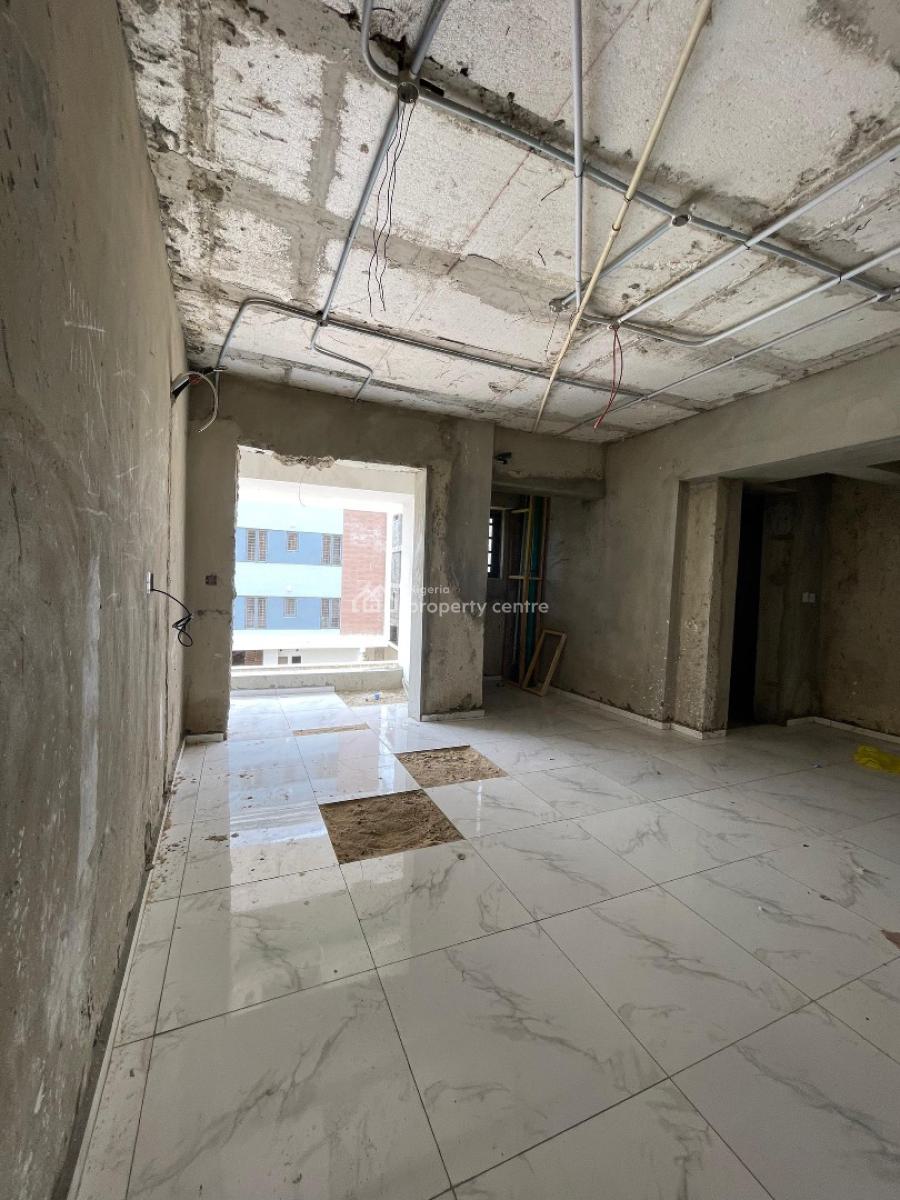 Affordable 2 Bedroom Apartment with Gym, Kids Play Area and Elevator, Lekki Phase 1, Lekki, Lagos, Flat / Apartment for Sale